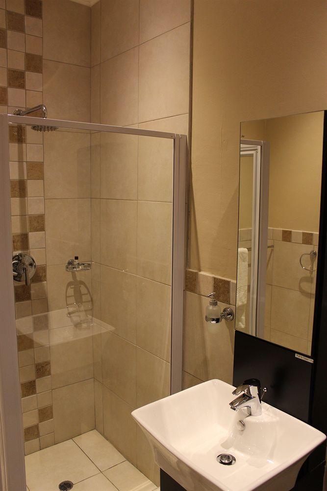Nauntons & Wedding Venue Guest house 4*
